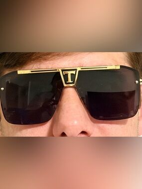 “Trump 2024 Collection” Black Sunglasses with Gold 'T' Accent